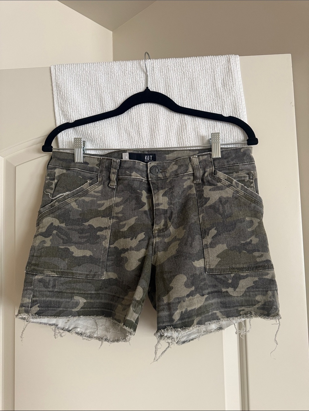 Kut from the Kloth Camo Denim Shorts - Green/Gray